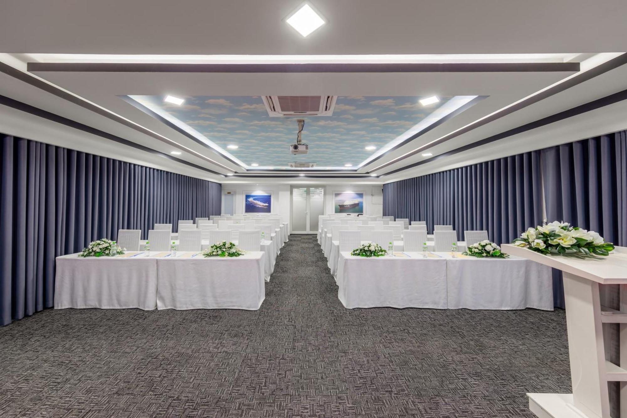 Kay Hotel Da Nang - Near Dragon Bridge Экстерьер фото