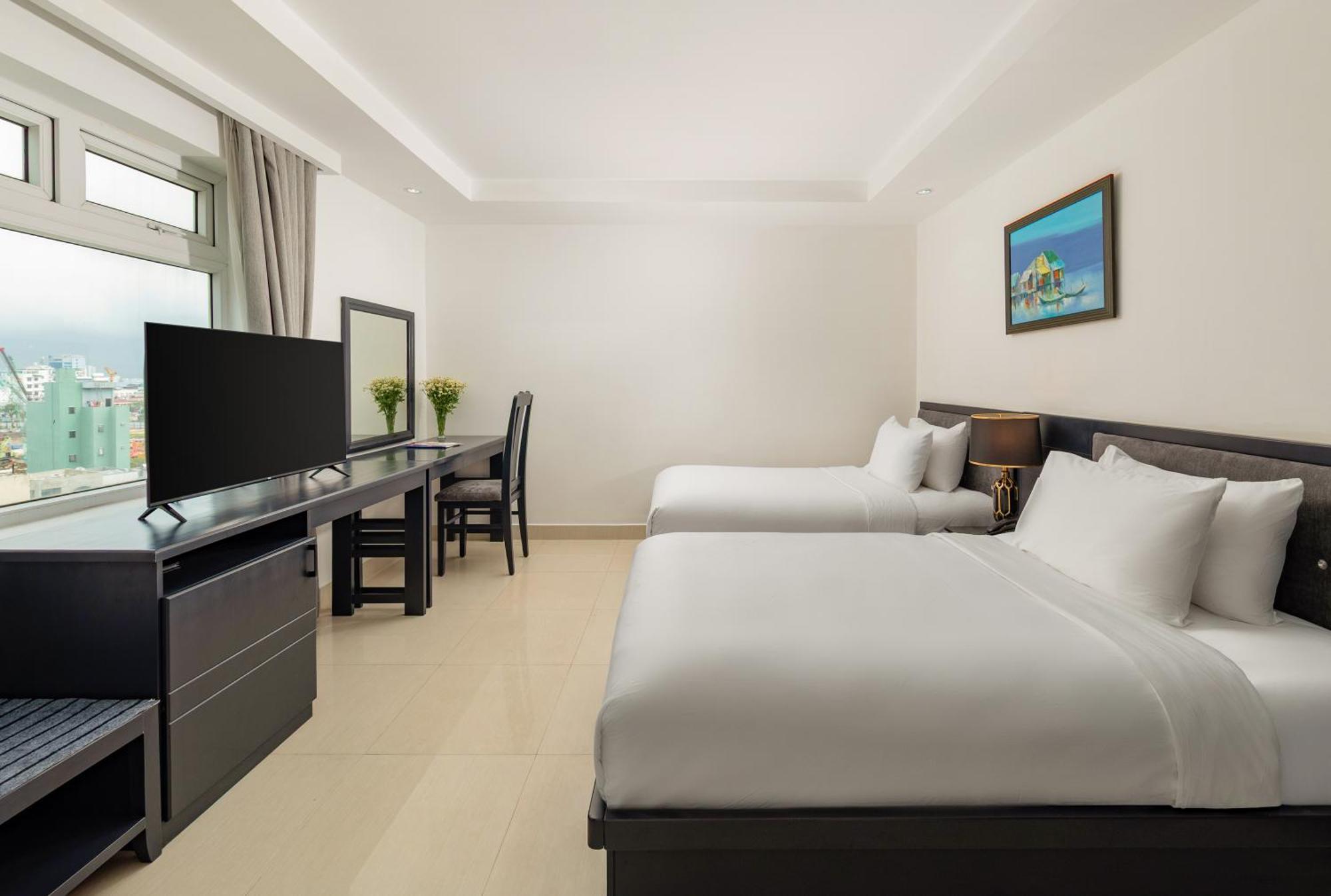 Kay Hotel Da Nang - Near Dragon Bridge Экстерьер фото