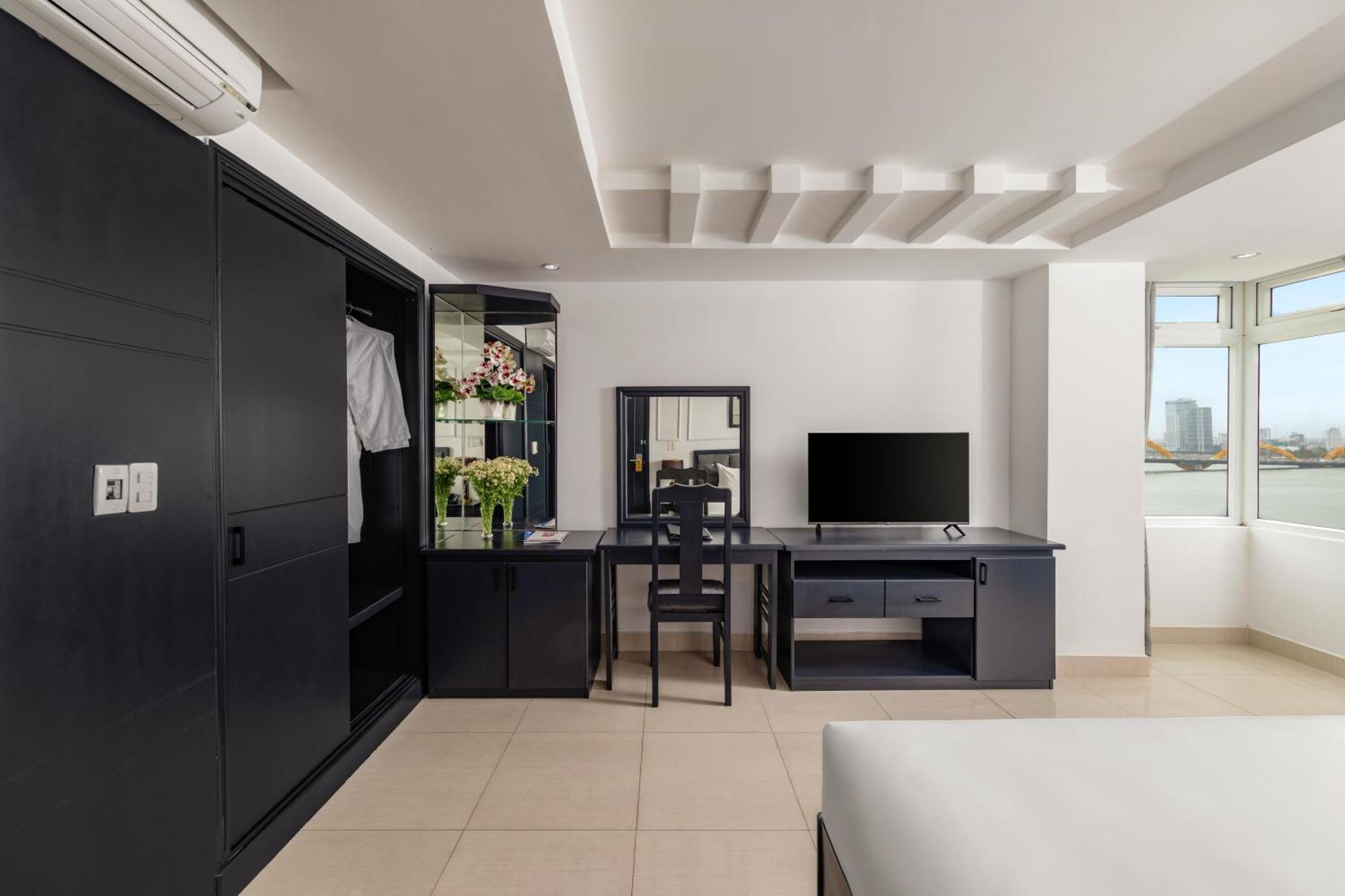 Kay Hotel Da Nang - Near Dragon Bridge Экстерьер фото